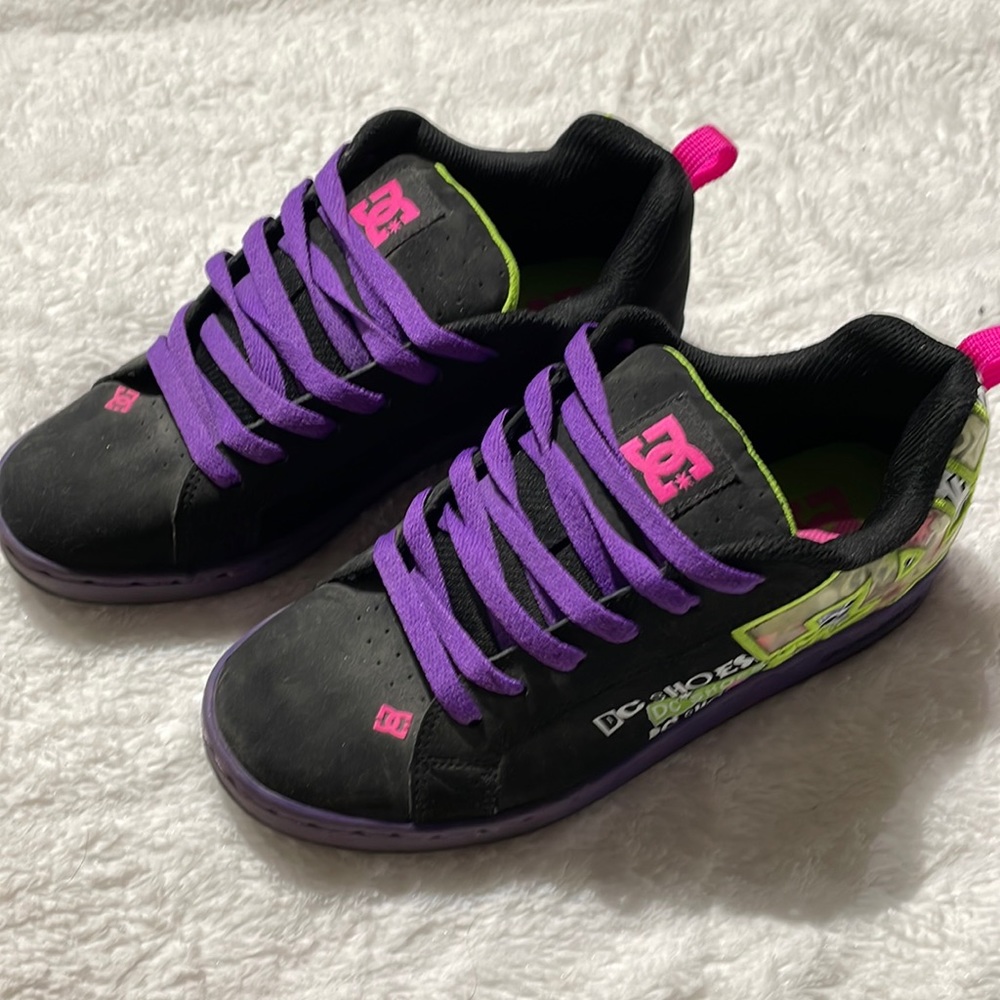 DC Woman’s Shoes